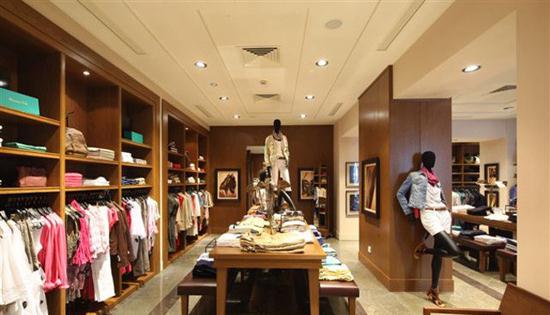 女裝展柜實體店